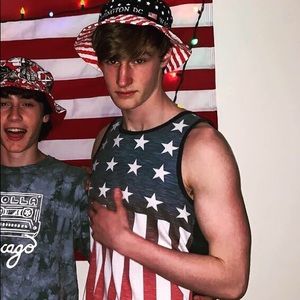 Meet your Posher, Ryan